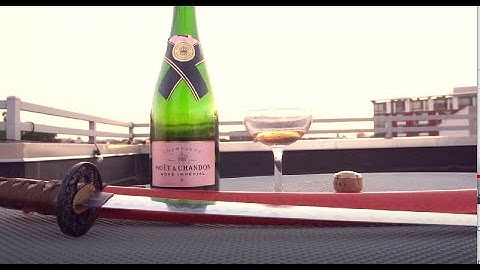 Malik Davon - Landslide