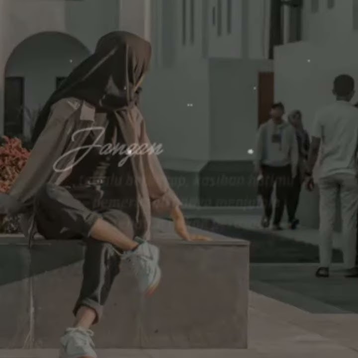 Story WA kekinian lagu Rossa terlaris