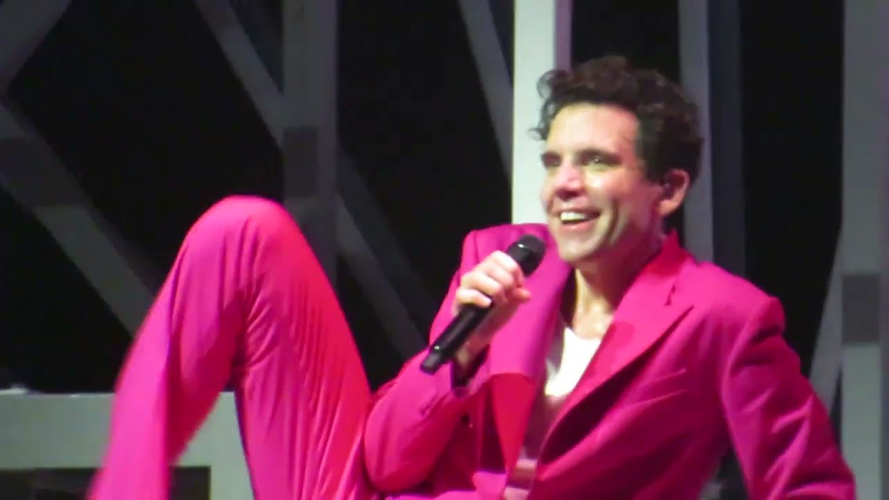 Mika - Lollipop - Paris Bercy - Spinning Out Tour - 16.02.2026
