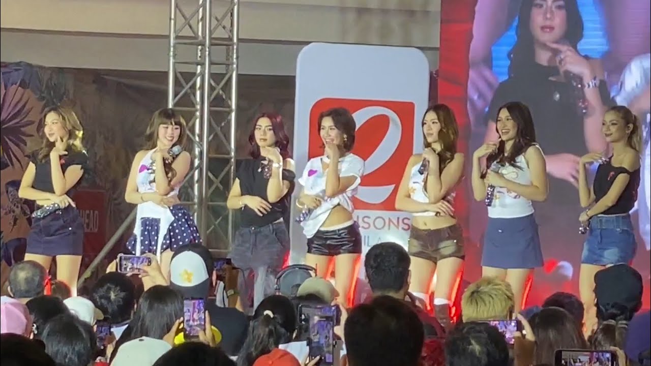 BINI - UNANG KILIG KINANTA AT SINAYAW LIVE AT ROBINSONS MANILA - BLOOMS TINURUAN NG BINI NG STEPS