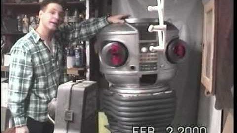 HOW I BUILT MY B9 ROBOT -TRAILER