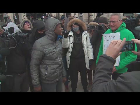 Video: Forskning. Protestera Emot