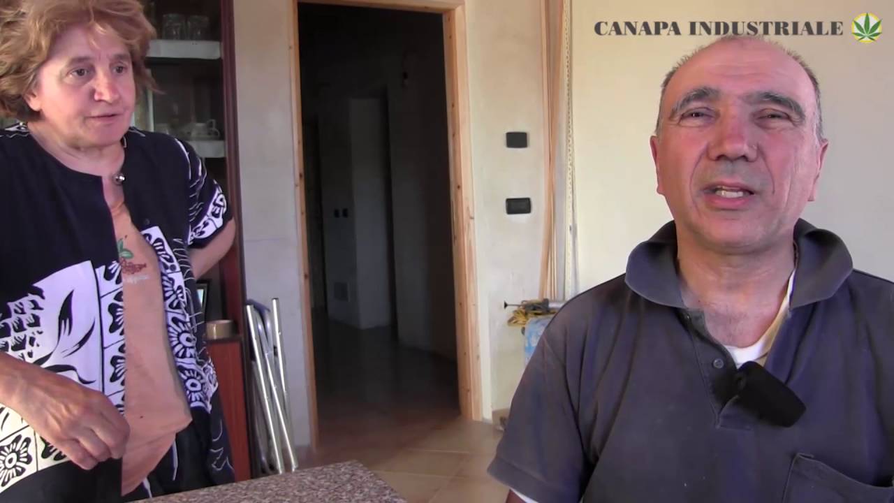 Gli abitanti della prima casa in canapa italiana: 
