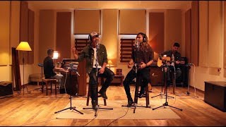 Video thumbnail of "Alex Margo feat Dangelo - Héroes (versión acústica)"