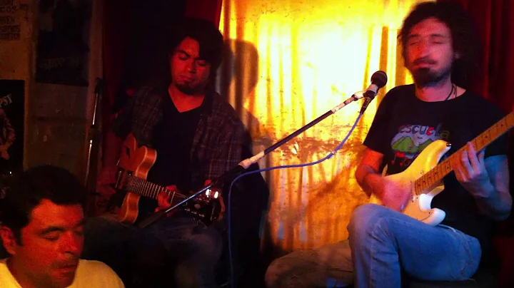 live from circus bar panajachel