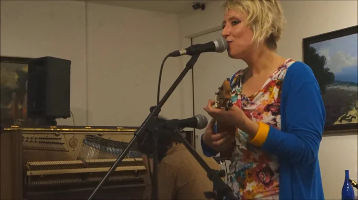 Gwyneth Herbert Live!