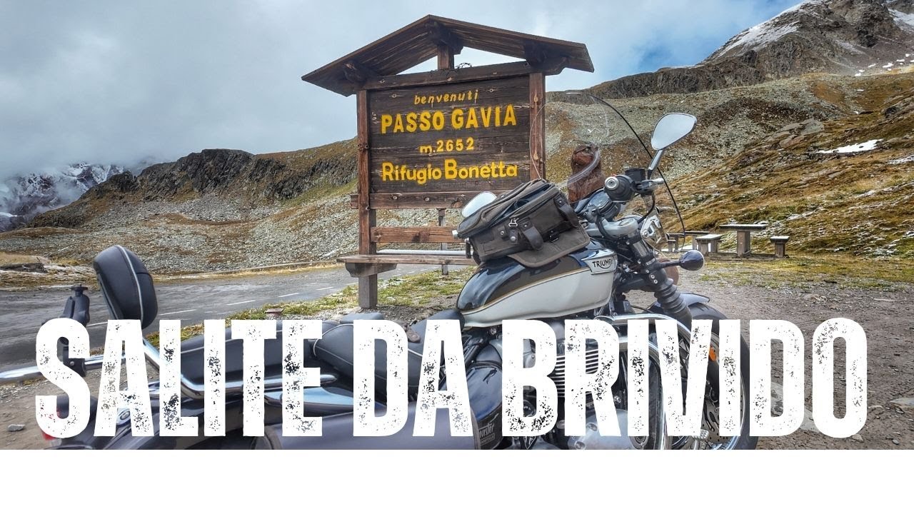 Triumph Bonneville Speedmaster al Passo Gavia (m. 2652) da Ponte di Legno. Salita da brivido