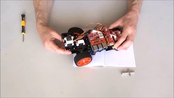 Assemble SunFounder "PiCar V" - Raspberry Pi Smart Robot Car Step 11: The Camera Pan & Tilt Mount