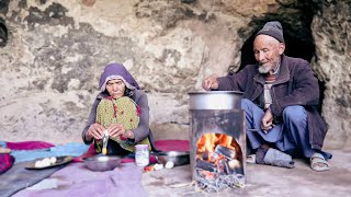 Village Life in Afghanistan | Old Lovers Breakfast in the Cave