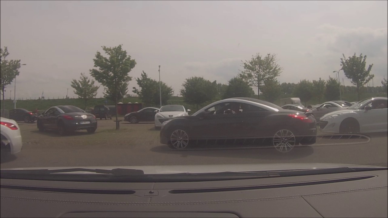 Peugeot RCZ run for life by Dirk Gilis (Gumbo)