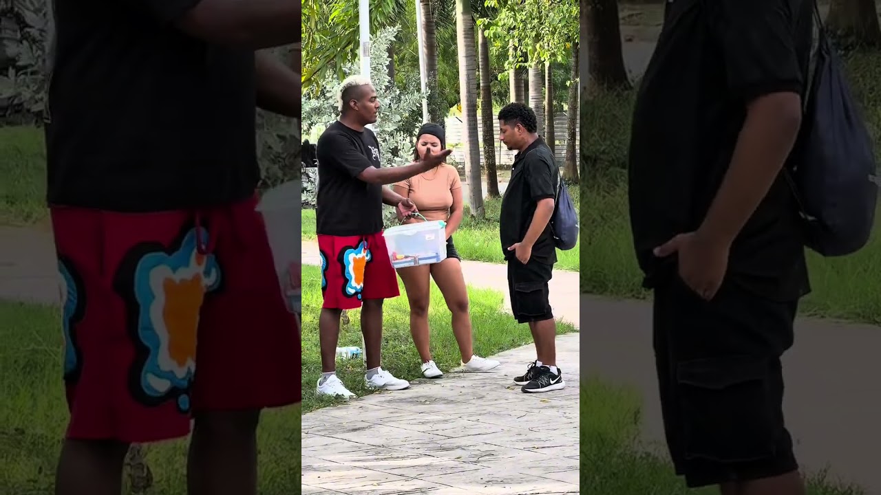 Comprando negocios 😂#humor #comedia #viral 