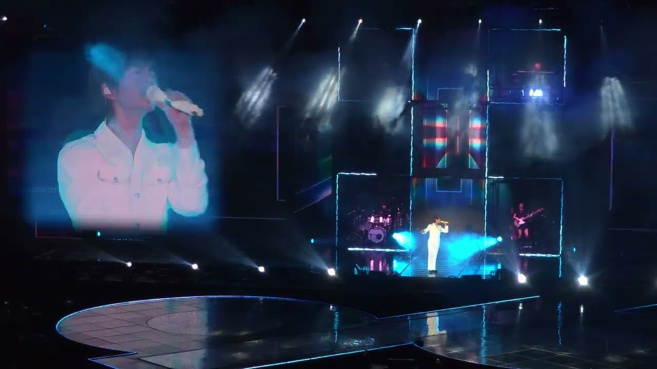 #2 250803 ONEW THE LIVE - No Parachute, 여우비 (Yeowoobi)