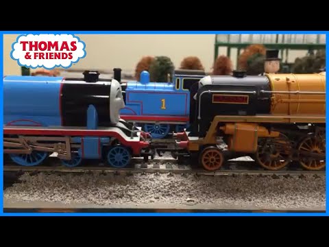 Gordon \u0026 Henry Long Express Train - Bachmann and Hornby Thomas \u0026 Friends Train