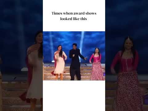 SRK Kareena In Chammak Challo Vibes Ra One Throwback ChammakChallo SRK BollywoodShorts 