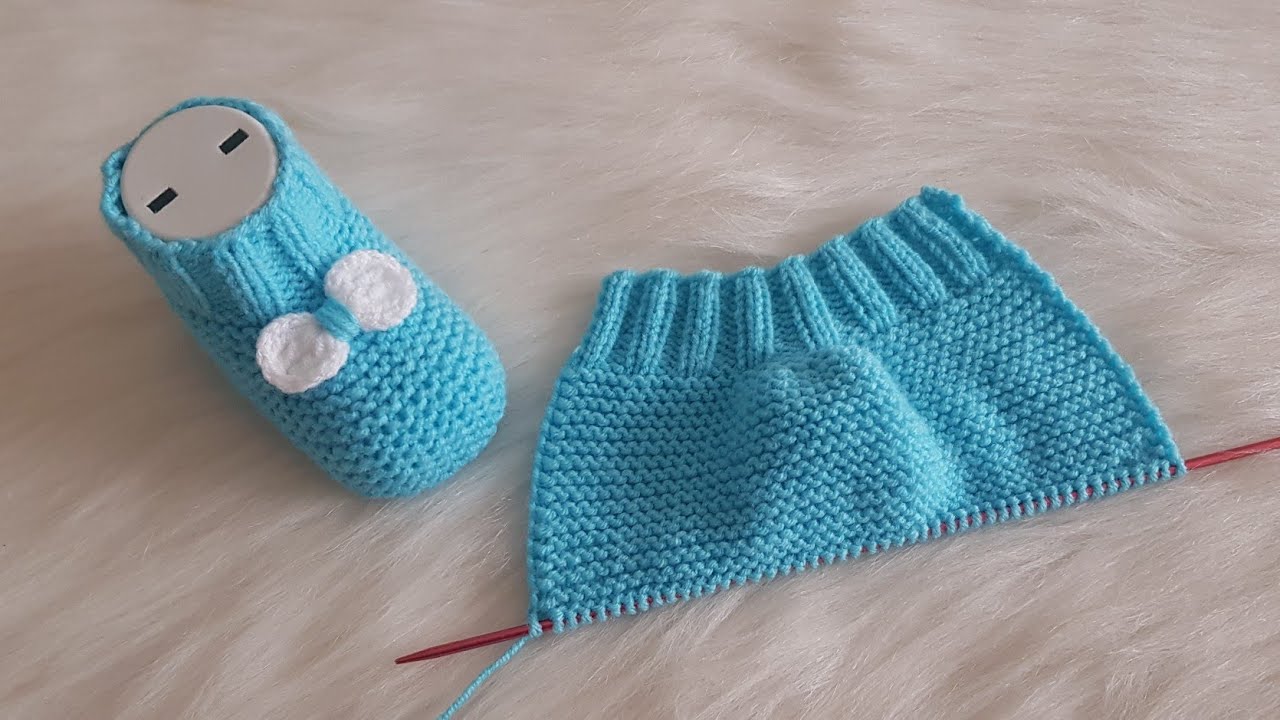 Очень легко сделать очень милые синие пинетки с бантом / легкие пинетки / детские пинетки