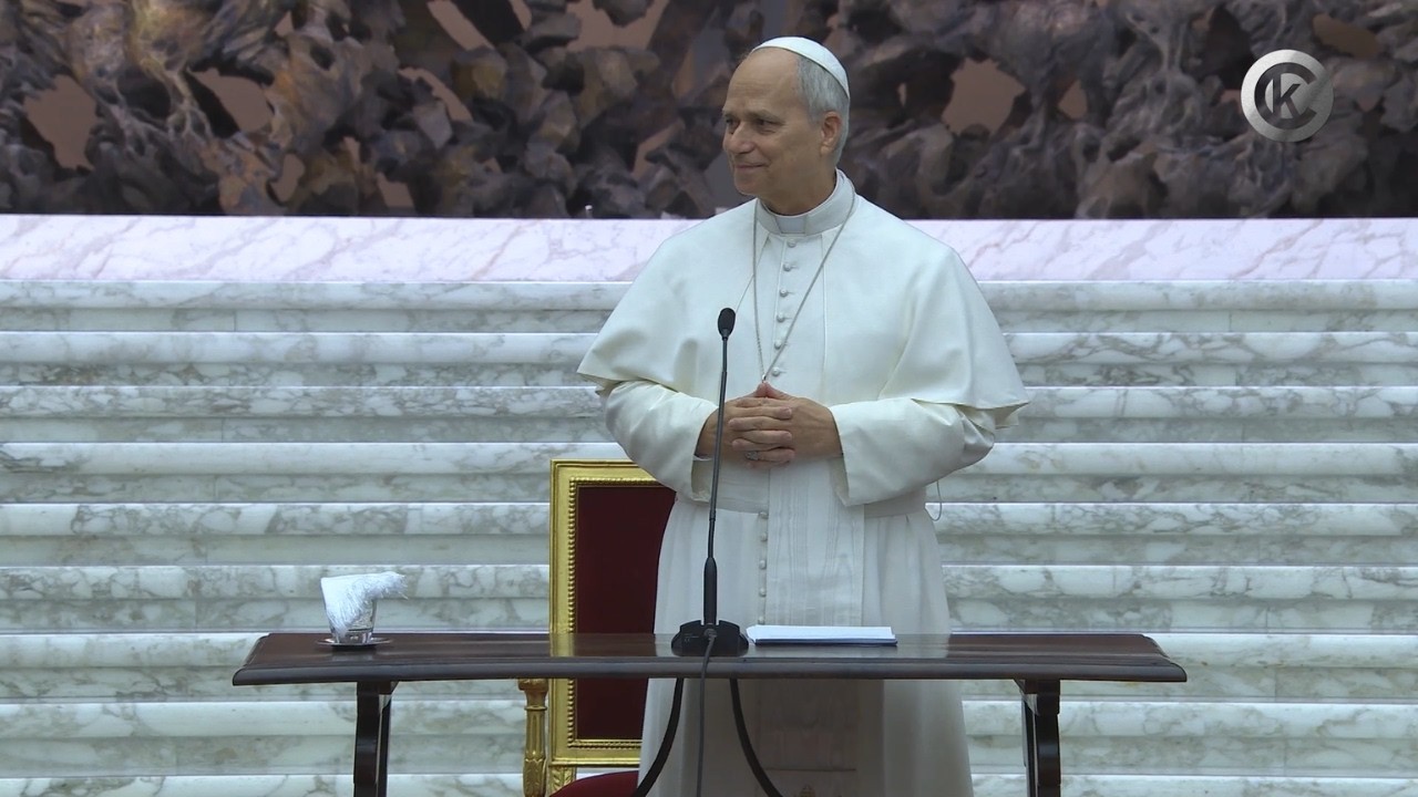 Leone XIV ai sacerdoti di Roma: 