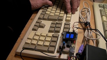 Tiny AVR FM synthesizer controlled with a PS / 2 keyboard .