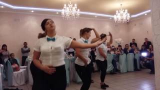Танец официанток города Подольска