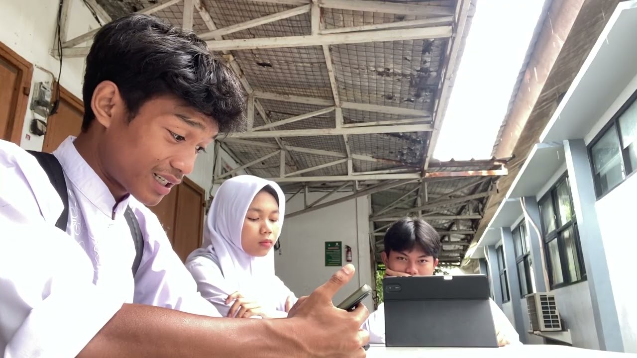 tugas bk kelompok kecil naufal,nawal,vino