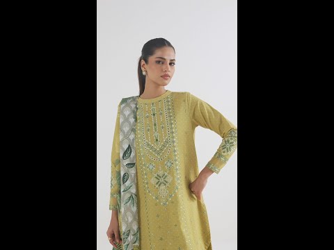 UNSTITCHED - WINTER '25