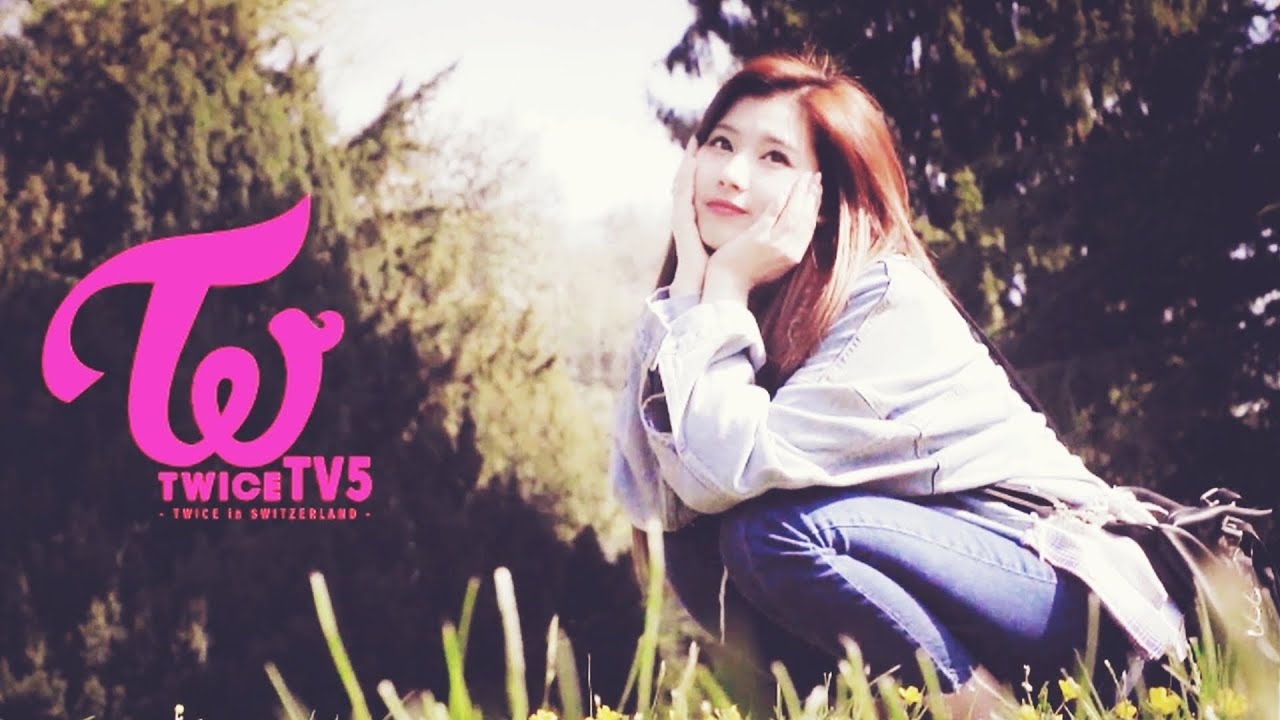 TWICE 사나 in Switzerland