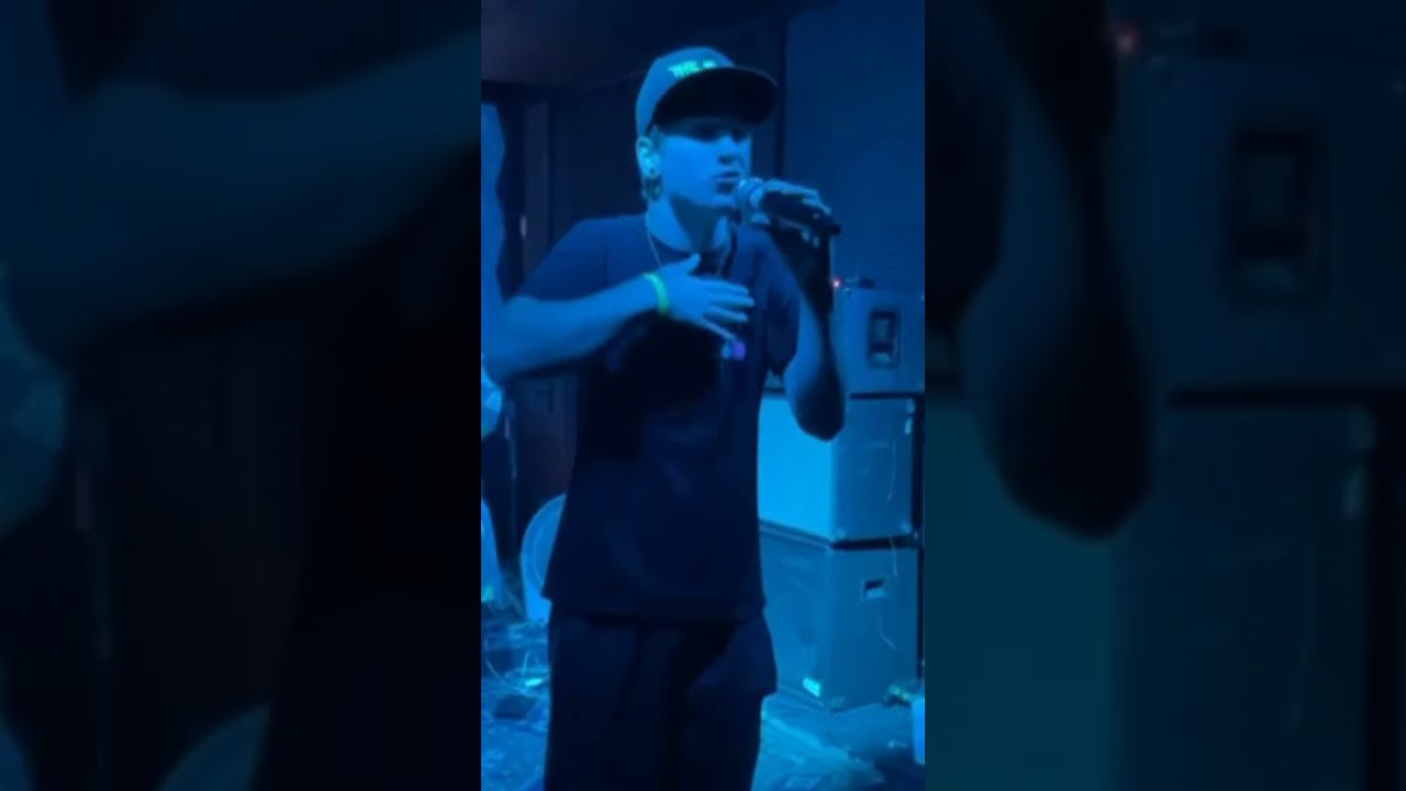 YouTube पर Forget a fake friend! #rap #thebdr #live देखें YouTube पर Forget a fake friend! #rap #thebdr #live देखें