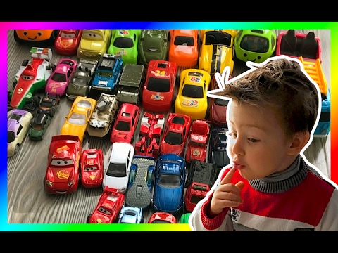 დანი თამაშობს მანქანებით!