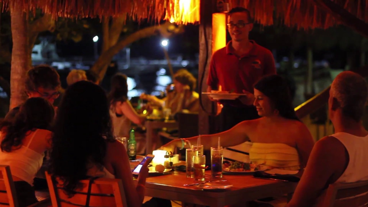Moomba Beach en Aruba, a la orilla del mar