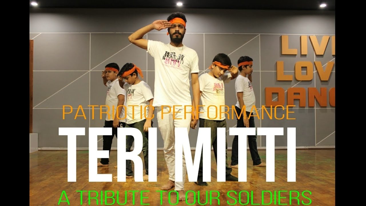 TERI MITTI RITU PATRIOTIC GROUP DANCE DANCE ON TRIBUTE TO SOLDIERS PATRIOTIC RITU