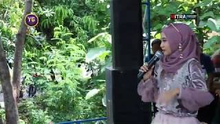 Download Lagu Menunggu - Yeni Agustin \ MP3