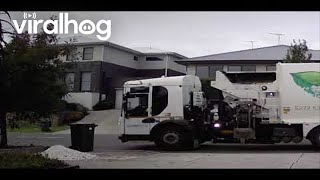 My Bin Got Binned || ViralHog by ViralHog 11,654 views 2 days ago 13 seconds