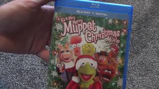 It's a Very Merry Muppet Christmas Movie Blu-Ray Unboxing