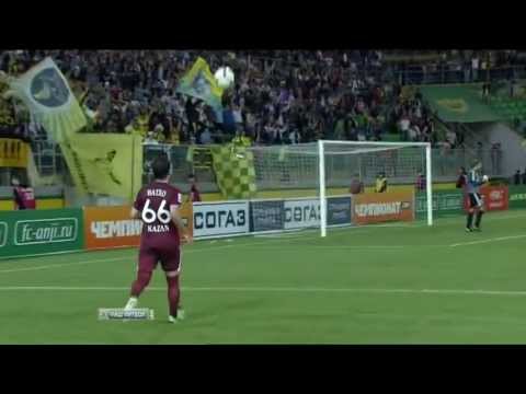 Рондон ударил Тагирбекова в матче Анжи Рубин 04.05.2013