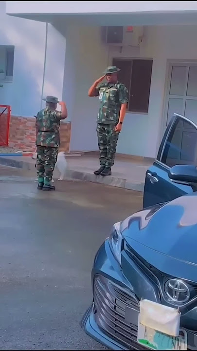 NAVY GENERAL FOR A DAY, YOUNG NIGERIAN STUDENT BECOMES A NIGERIAN GENERAL FOR DAY DURING CAREER DAY