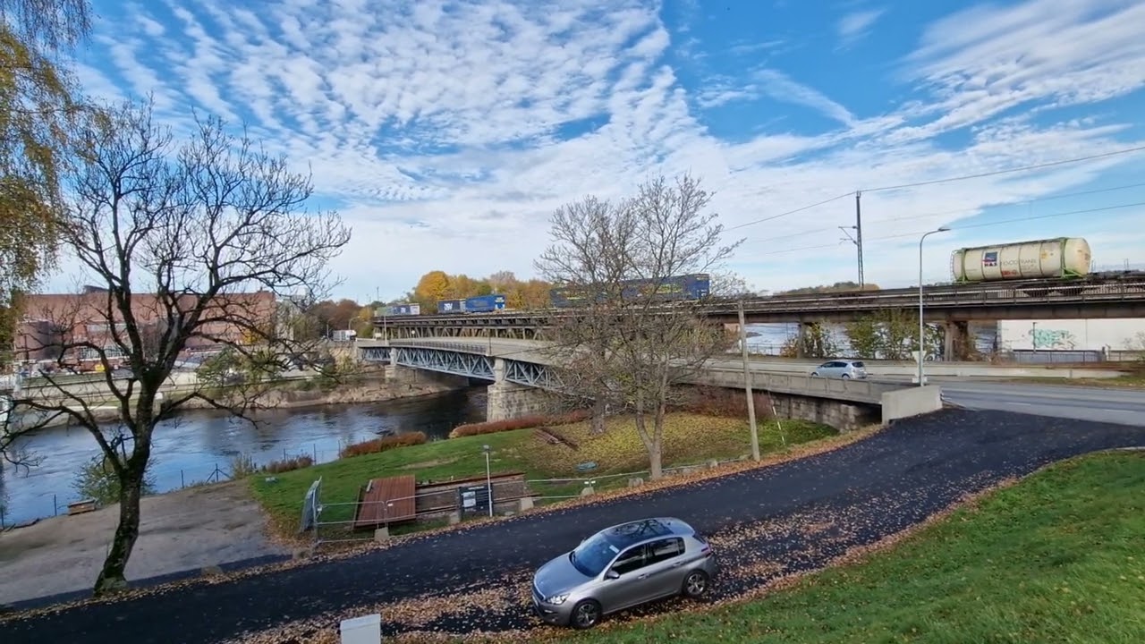 EL16 2214 passing Sarpsborg bridge with EL 14 2166 pushing behind.