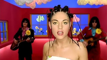 Hola Mundo- Belle Perez