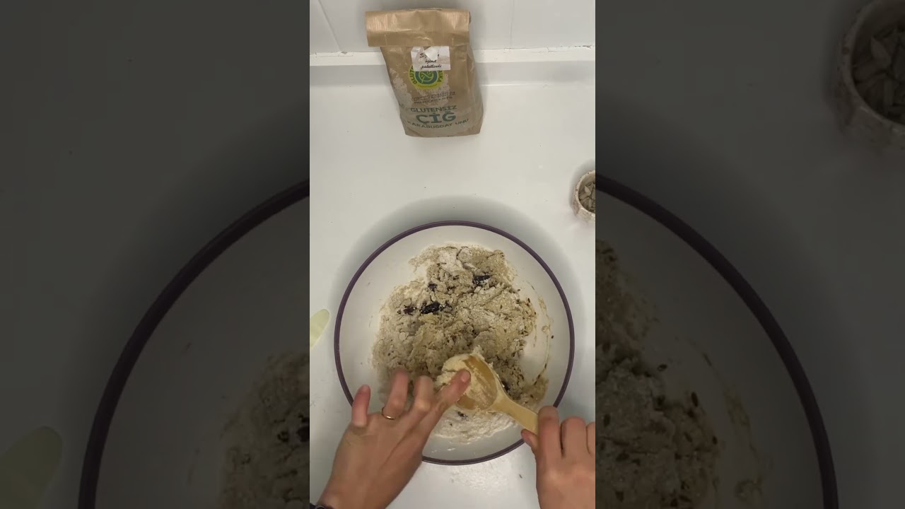 Glutensiz zeytinli ekmek tarifi. Nefis oldu! ???? #yemek #yemektarifi #funny #pratiktarifler Glutensiz zeytinli ekmek tarifi. Nefis oldu! ???? #yemek #yemektarifi #funny #pratiktarifler