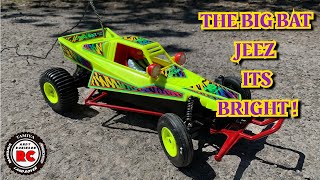 Evelyns Wheels E2: Driven! A Mint Tamiya Grasshopper Clone From The 80’s The Big Bat. So Bright!