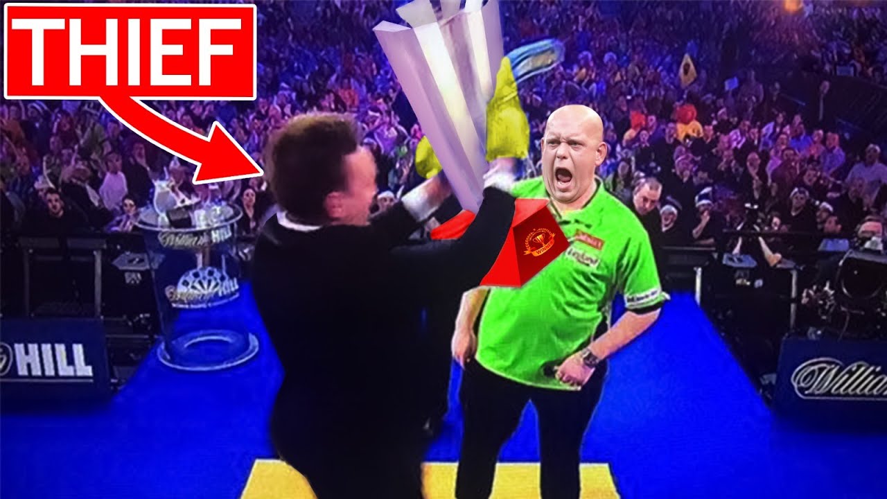 Mad Darts Crowd Goes Wild During PDC Darts Matches YouTube