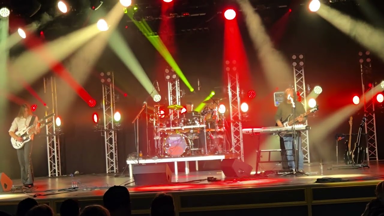 Three Will (Rush cover band) Closer to the Heart