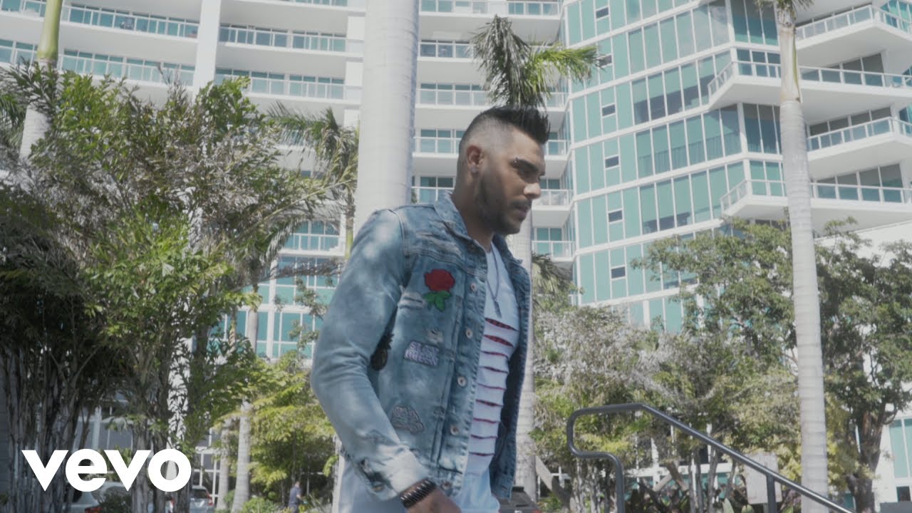 Ronald Borjas - Loco por Volverte a Ver (Video Oficial)