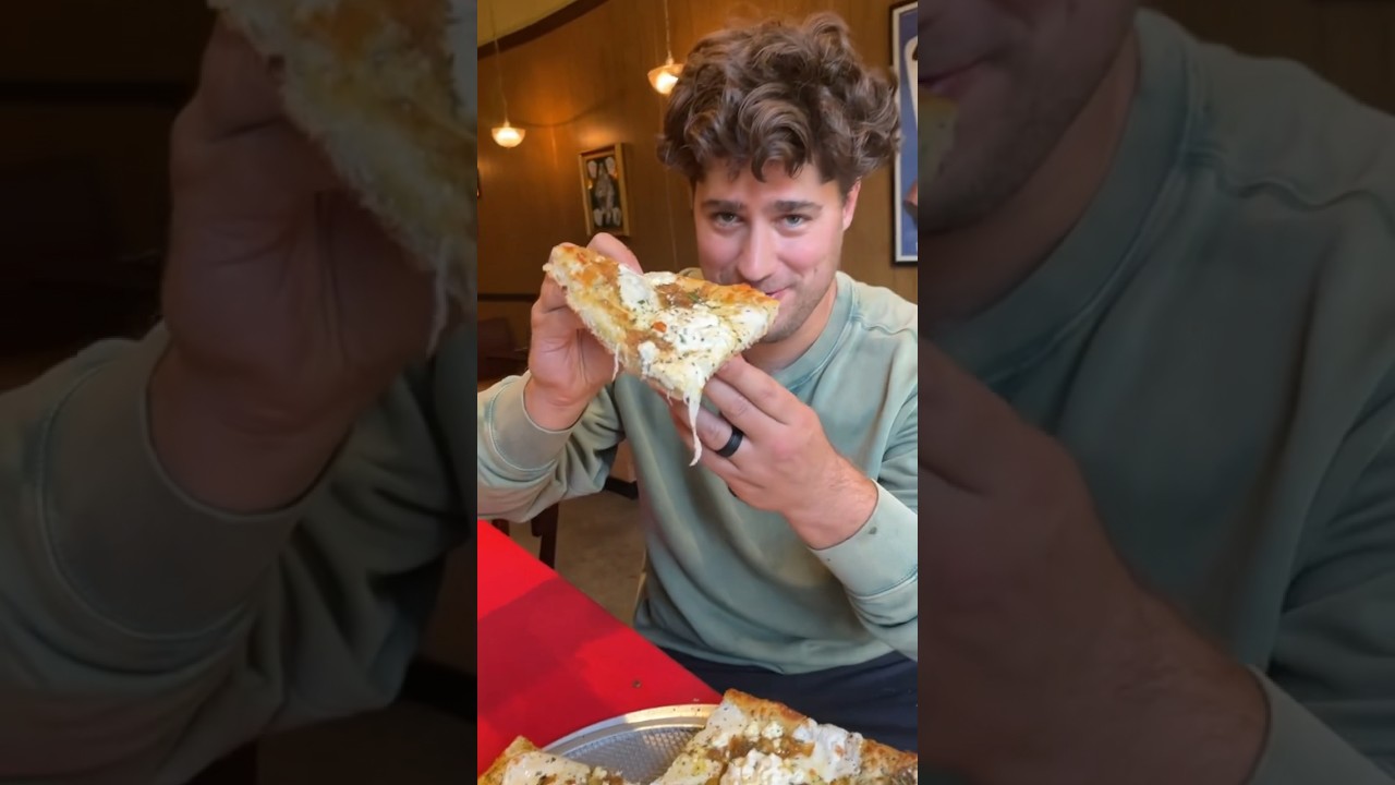 The WHITE PIE, GRANDMA STYLE from Ace’s Pizza in Williamsburg, Brooklyn NYC! 🍕💥🤤 #DEVOURPOWER