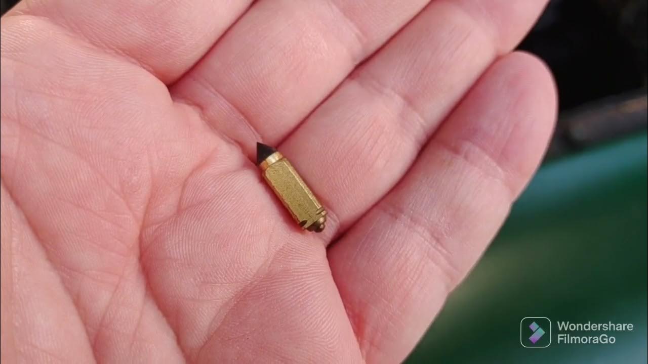 SU HIF44 float needle seat replacement on 1972 MGB unsuccessful YouTube