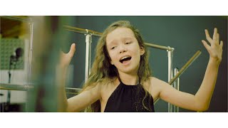 Полина Гагарина - "Зима". Кавер - Анастасия Иванова.(11 лет)