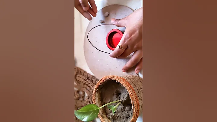 To watch the full video, click ▶️ or pin the link in the comment #shorts #diy #art #craft