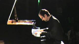 Ensueños - Efrain Garcia, pianista compositor - La Scala de San Telmo (en vivo)