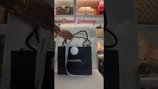 #Chanel Unboxing 🎁 #luxury #luxurylifestyle #cardholder #sydneywhite #fashion #shortvideo #shorts