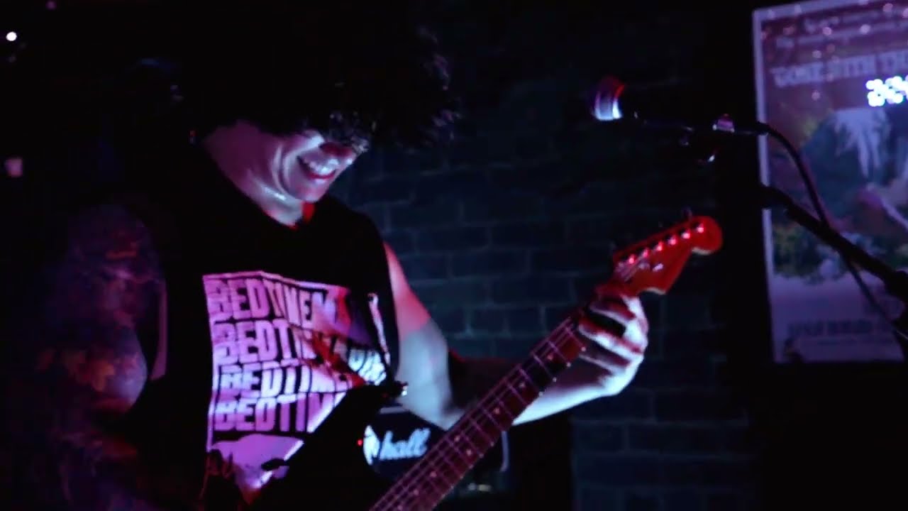 Ver Hello Hell LIVE in Cleveland no YouTube Ver Hello Hell LIVE in Cleveland no YouTube