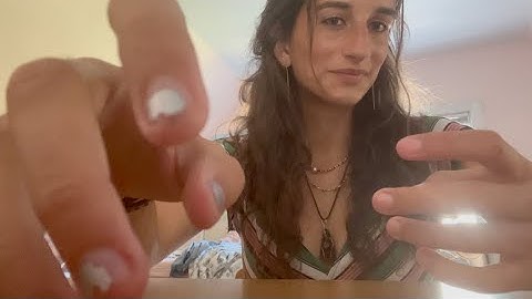 Lofi ASMR – Setting and Breaking the Pattern –  (fast and slow hand motions)