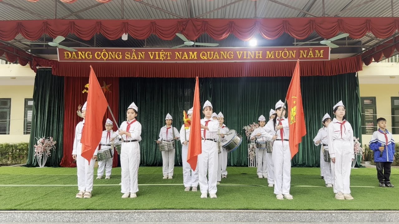 Hoạt động trải nghiệm - sinh hoạt dưới cờ tuần 26